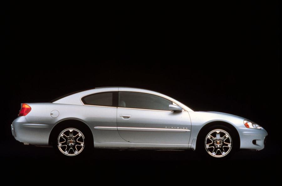  Chrysler Sebring Coupe 2001 года  (фото 7 из 9)